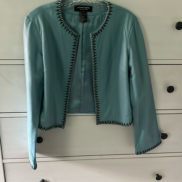 JANE DOE COLLECTION - Picture 1 of 6